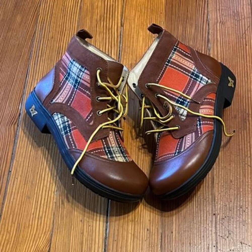 Alegria Women's Brown and Burgundy Boots - Picture 2 of 8